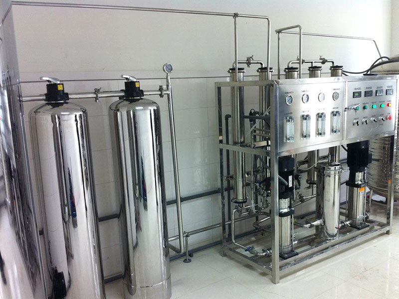 反滲透純水設(shè)備節(jié)能環(huán)保嗎？優(yōu)勢特點！