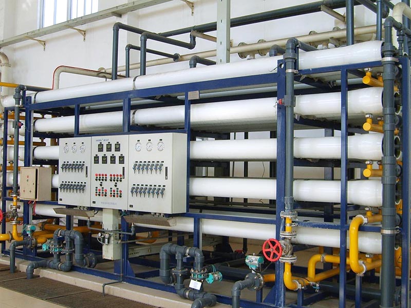 純水設備正常的壓力和電導率是多少？